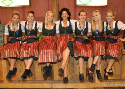 Kellnerinnen auf der Mühlviertler Wiesn 2014