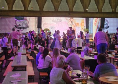 Festzelt Probebeleuchtung